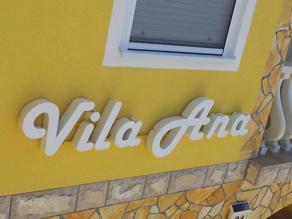 Apartments Vila Ana Vir Dış mekan fotoğraf