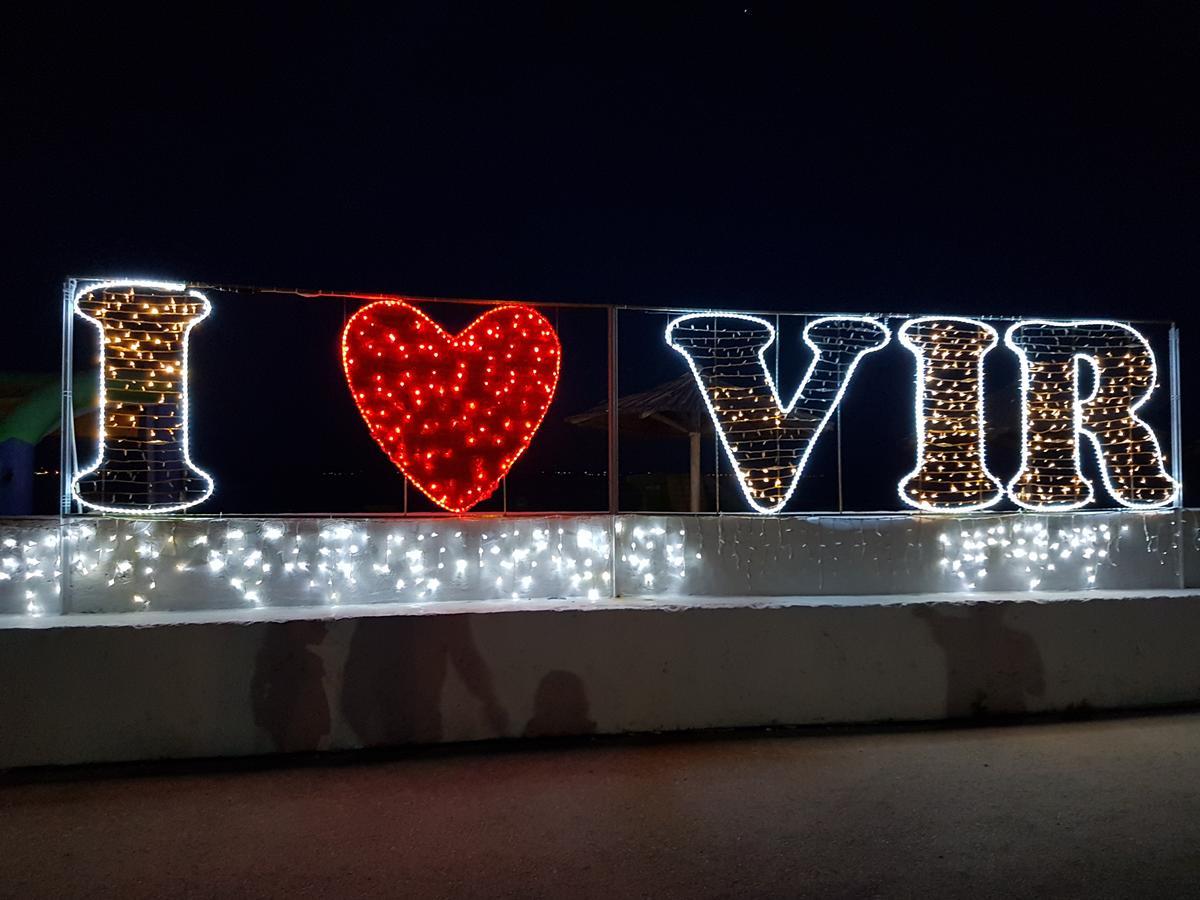 Apartments Vila Ana Vir Dış mekan fotoğraf